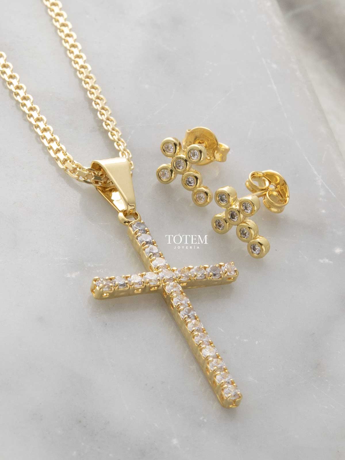 Combo Cadena T.Chino 45cm + Dije Luxe + Aretes Majestic G