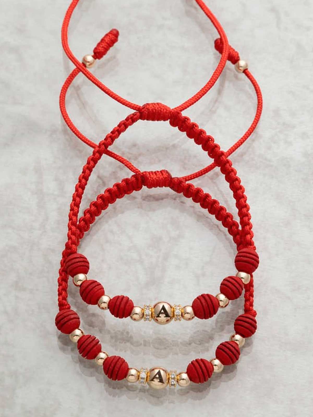 2 Manillas con iniciales personalizadas + Empaque personalizado