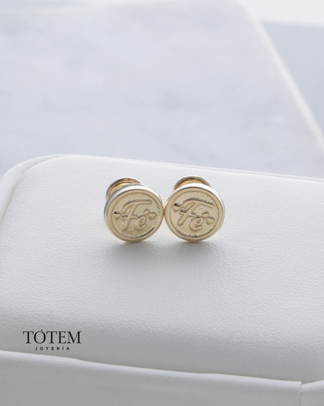 Arete Topo con rosca Fé