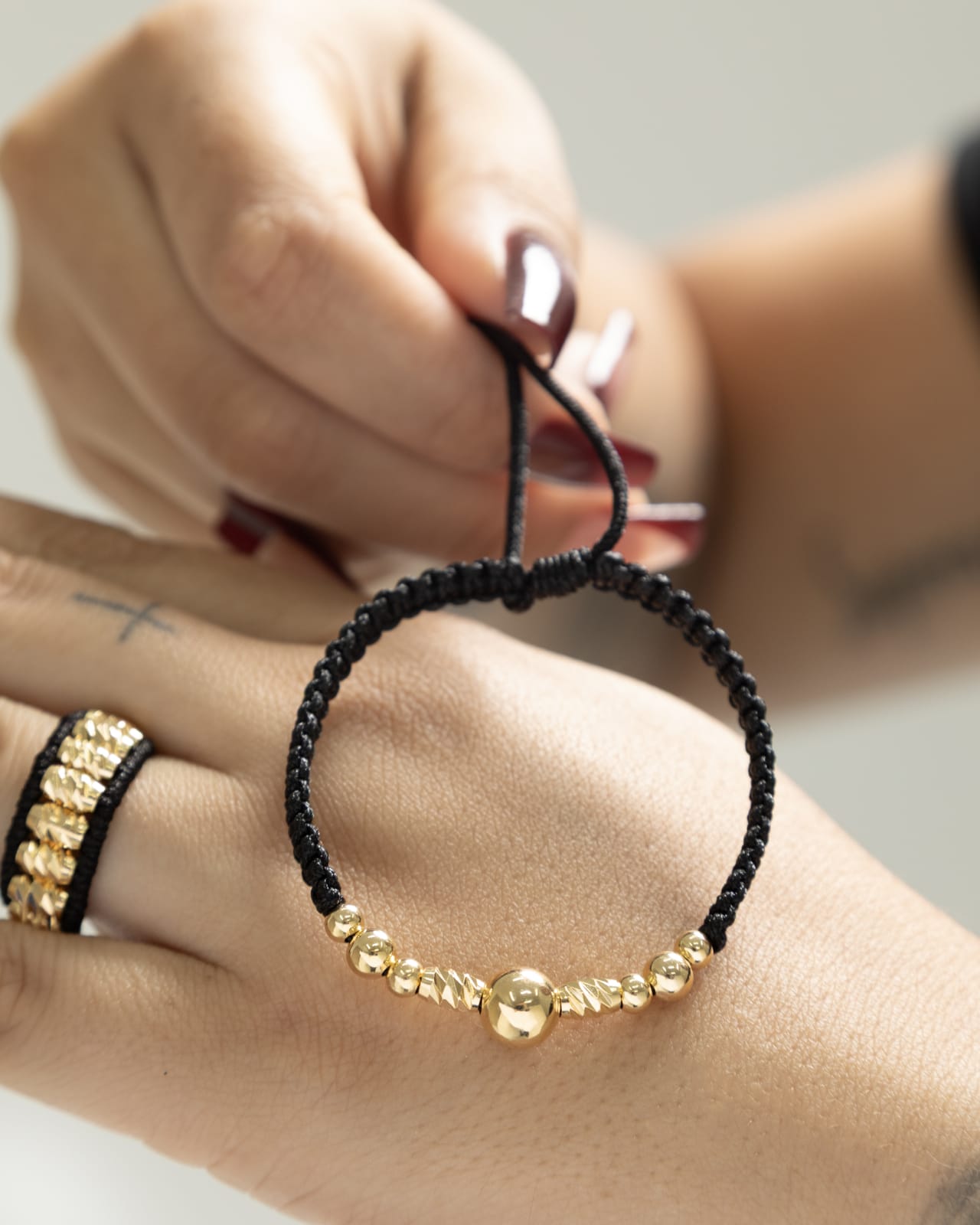 Combo manilla + anillo tejido barril