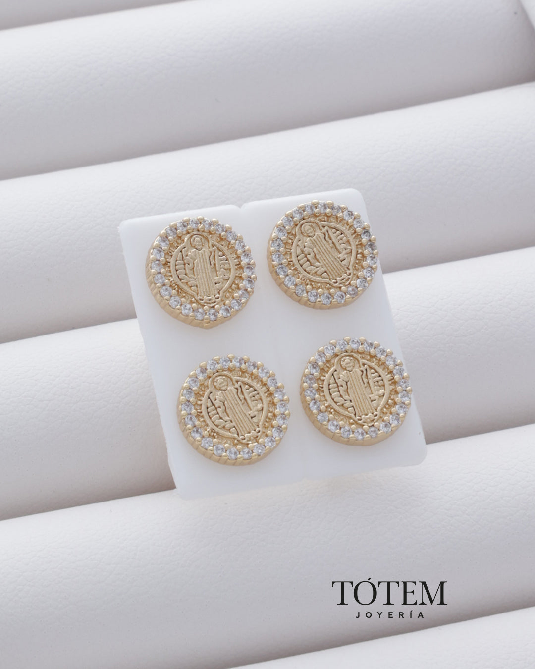 Aretes San Benito