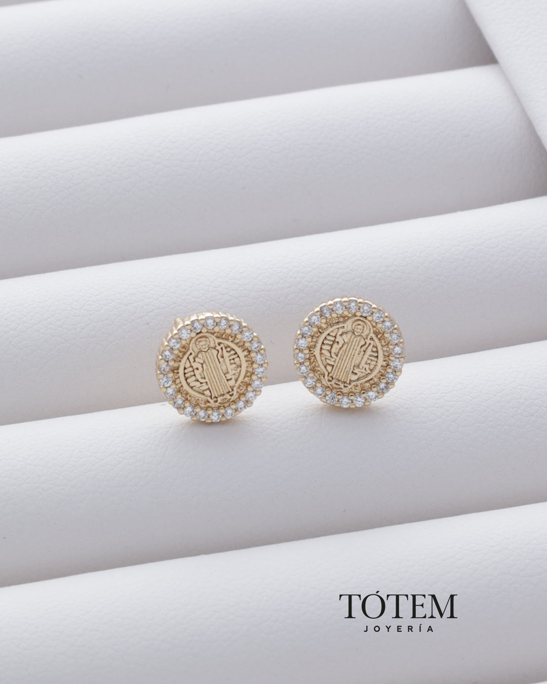 Aretes San Benito